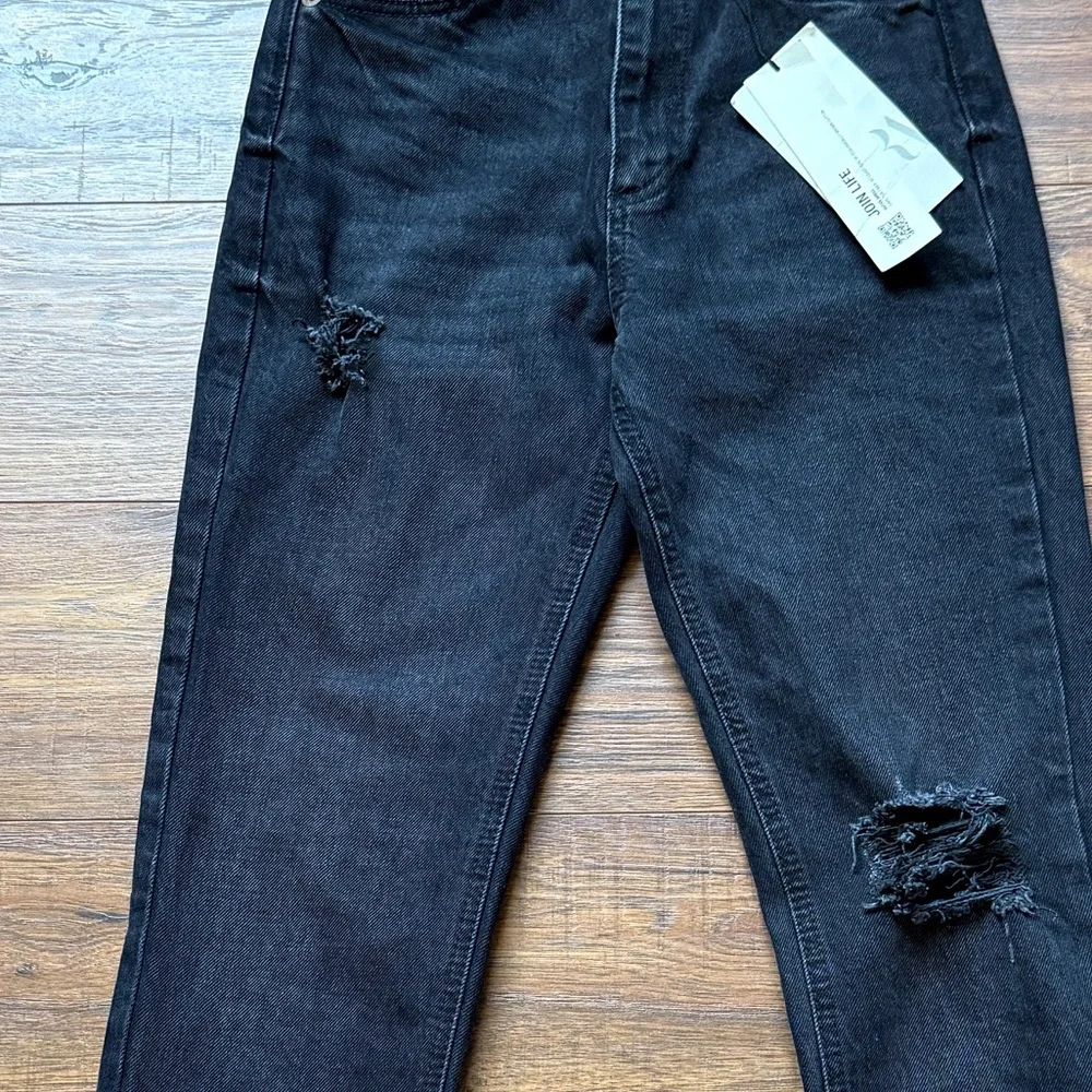 Zara Women’s High Rise Ankle Length Slim Distressed Black Jeans Size 2 NWT